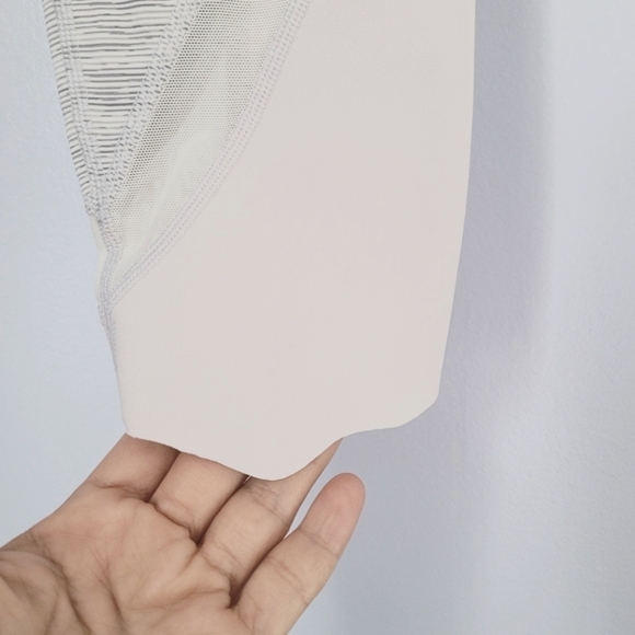 LULULEMON Wunder Under Crop II (Special Ed… - Picture 7 of 13